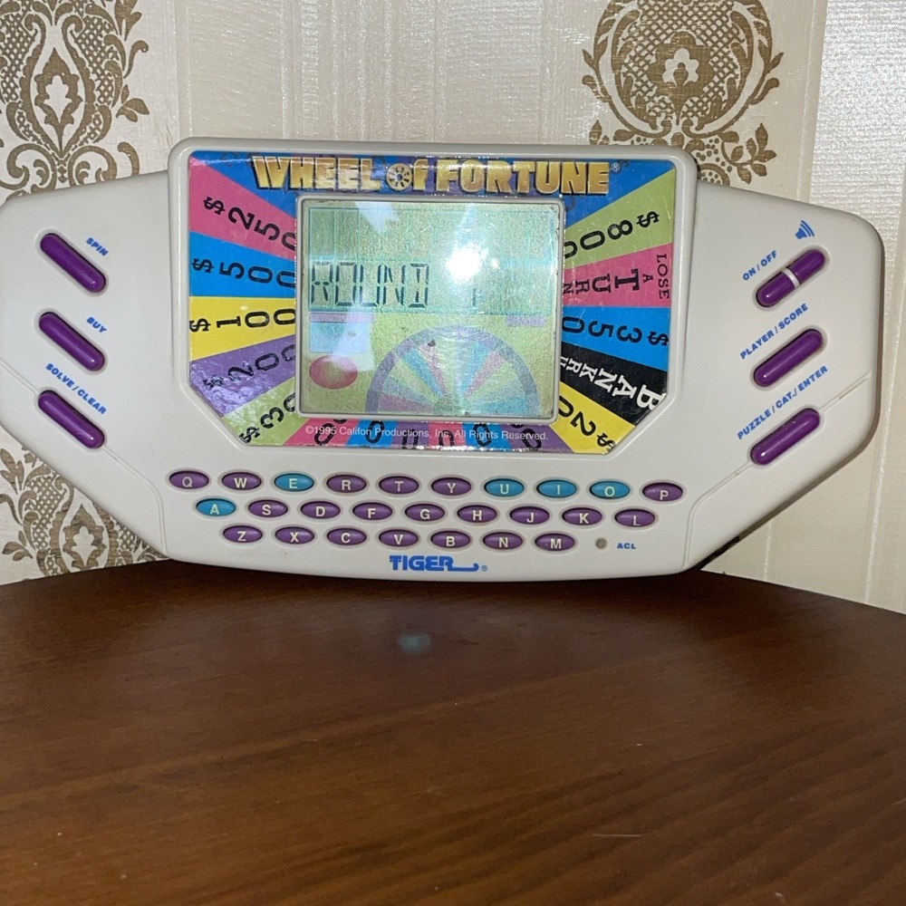 Vintage‎ 1996 Wheel of Fortune Tiger Electronic Handheld Game #8 Cartridge Works